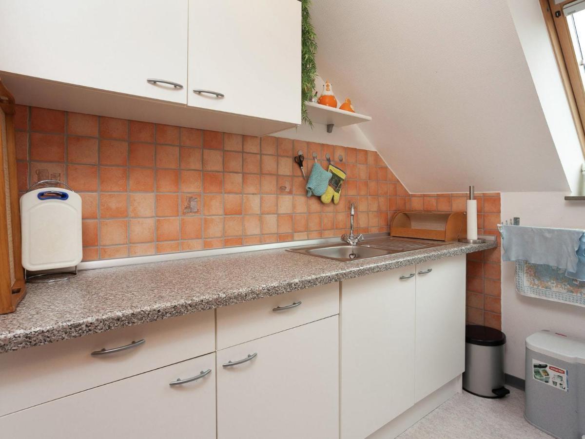Flat In Polle Near The Forest 외부 사진