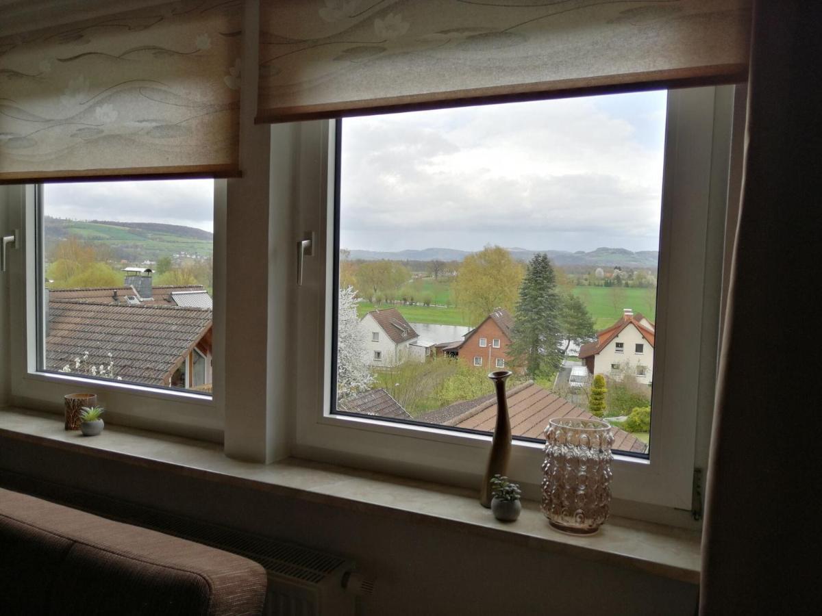 Flat In Polle Near The Forest 외부 사진