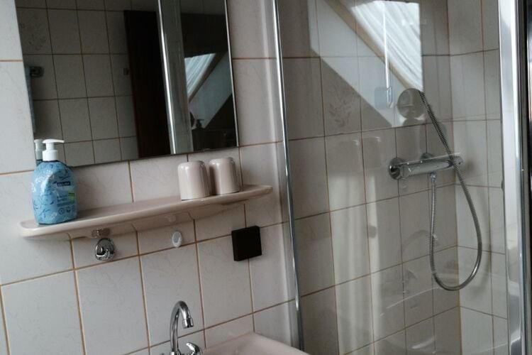 Flat In Polle Near The Forest 외부 사진